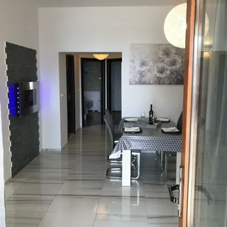 Majda Apartman